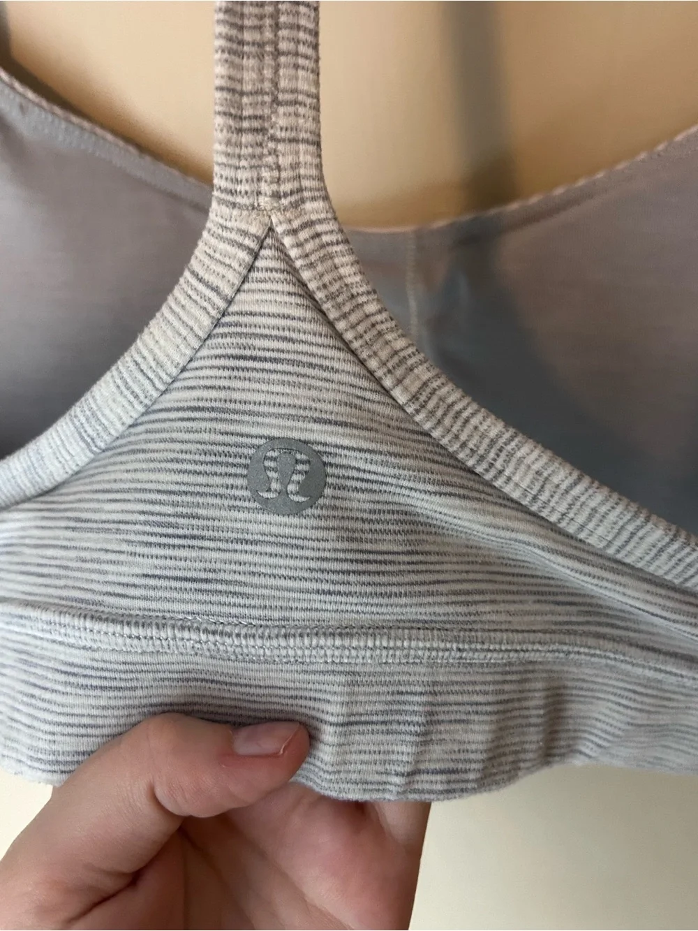 Lululemon Flow Y Bra Nulu Size 4 Gray Striped Racerback
